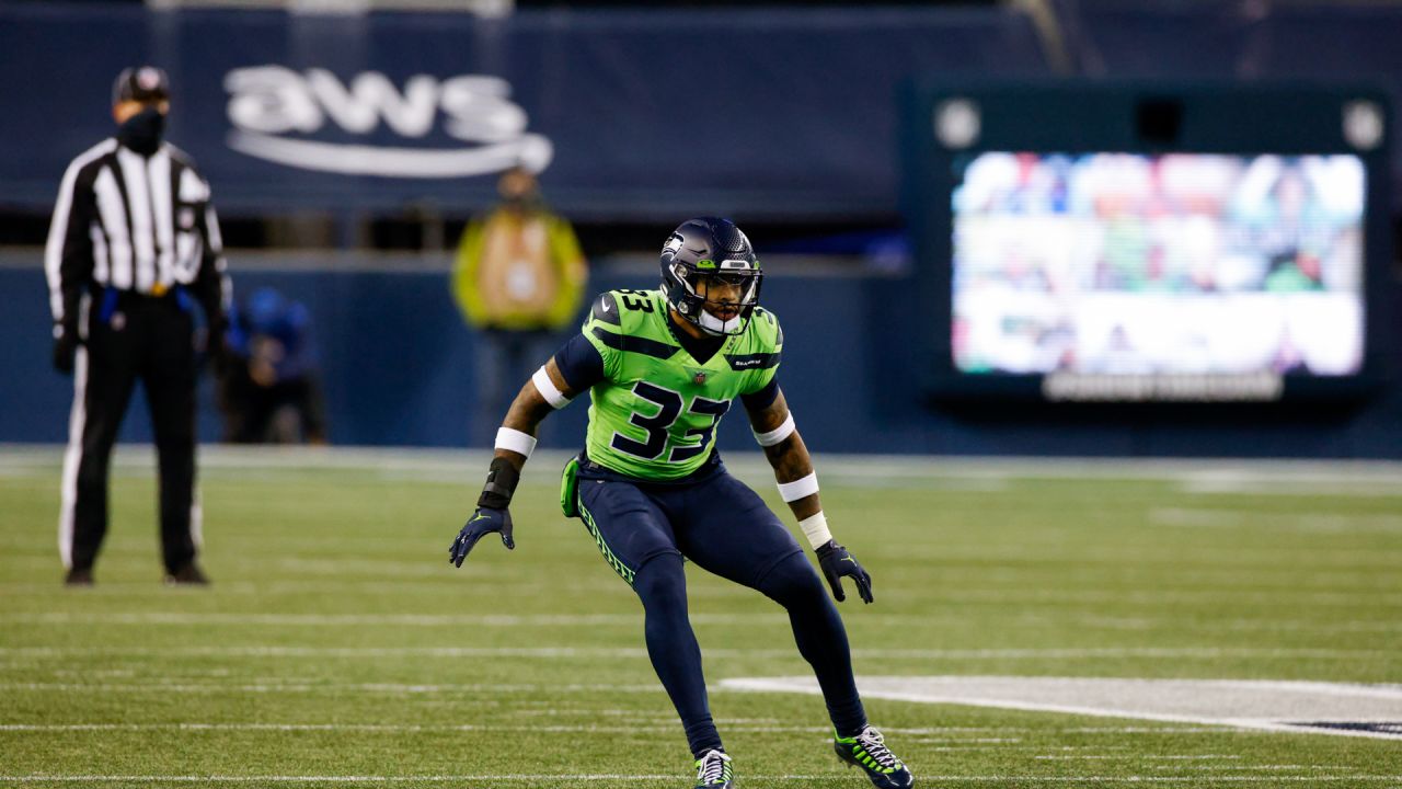 Seattle Seahawks strong safety Jamal Adams (33) in action during