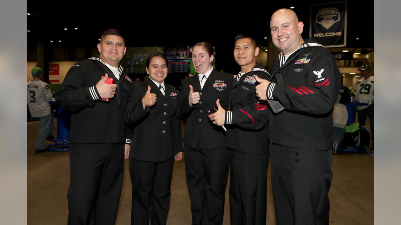 Seattle Seahawks - #SeahawksSalute x #SaluteToService