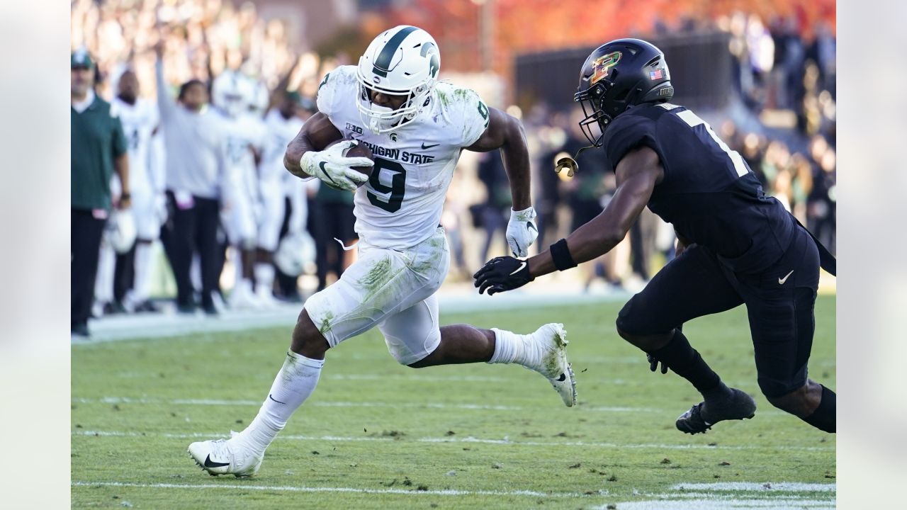 2022 NFL Draft: RB Kenneth Walker III, Michigan State, Pick No. 41