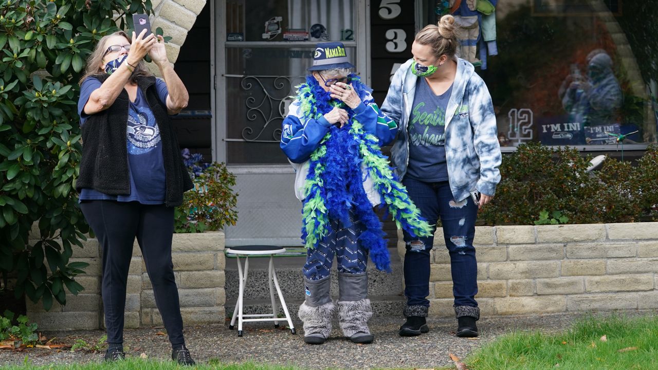 Seattle Seahawks superfan 'Mama Blue' dies