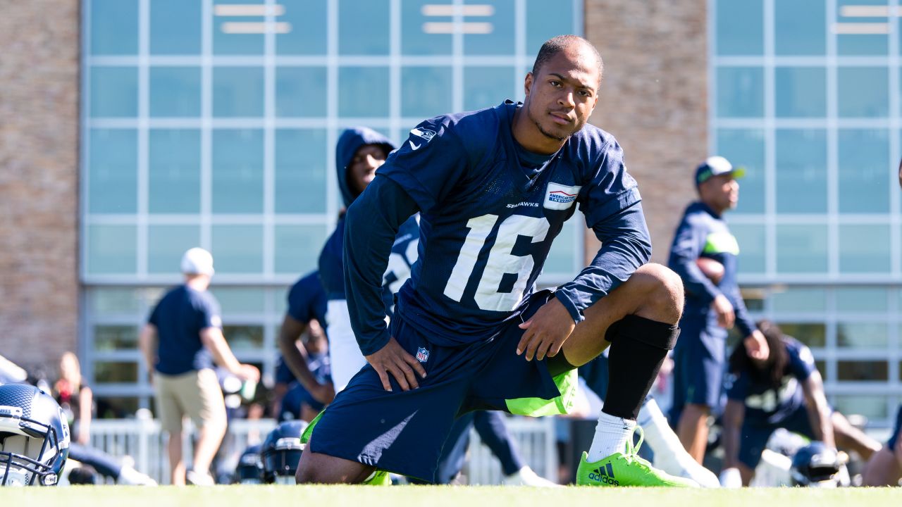 Seahawks Make Roster Moves, Including Signing Of DB DeShawn Shead