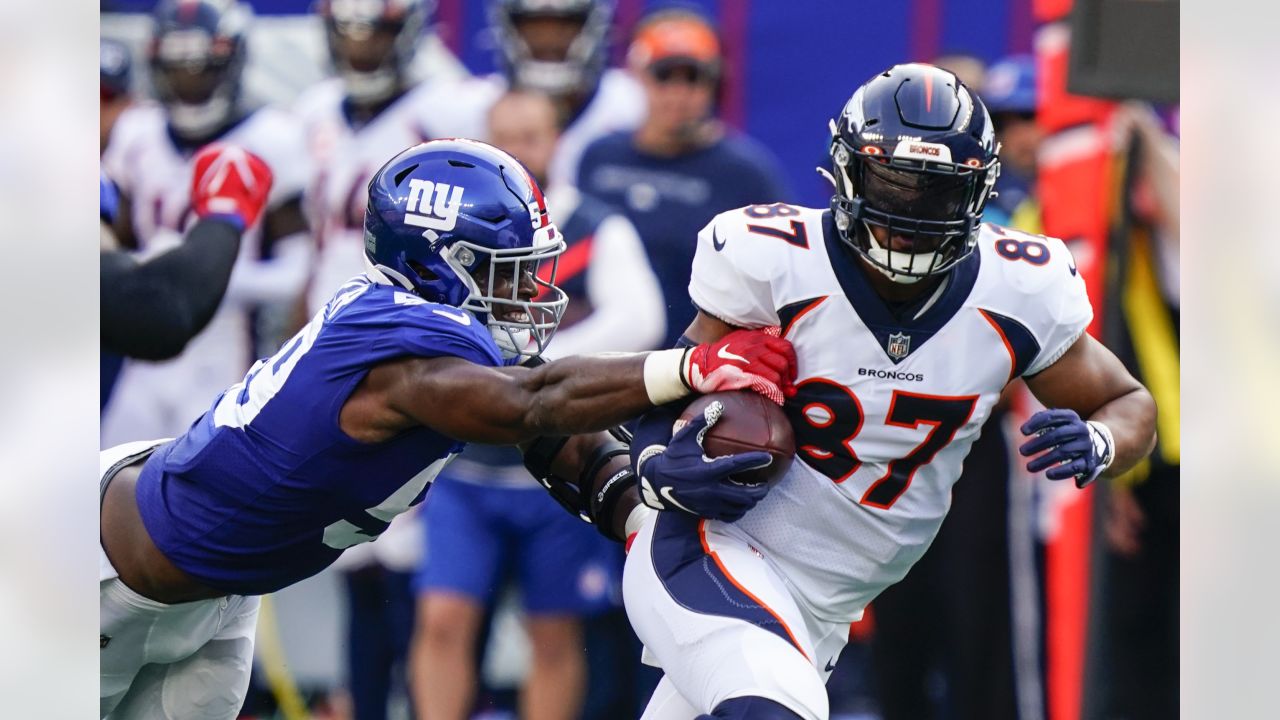 Denver Broncos tight end Noah Fant (87) against the New York Jets