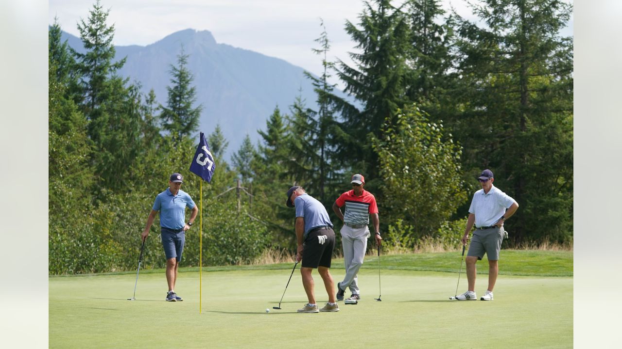 Tuesday Round-Up: Seahawks Rumble At The Ridge Charity Golf Tournament Held  Before Annual Boeing Classic