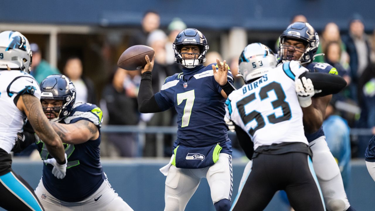 Seahawks vs. Panthers TV schedule: Start time, TV channel, live stream,  odds for Week 14 - Field Gulls