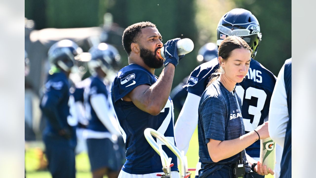 Seattle Seahawks FINAL Injury Report: Cornerback room is thin, some  questions at tight end 