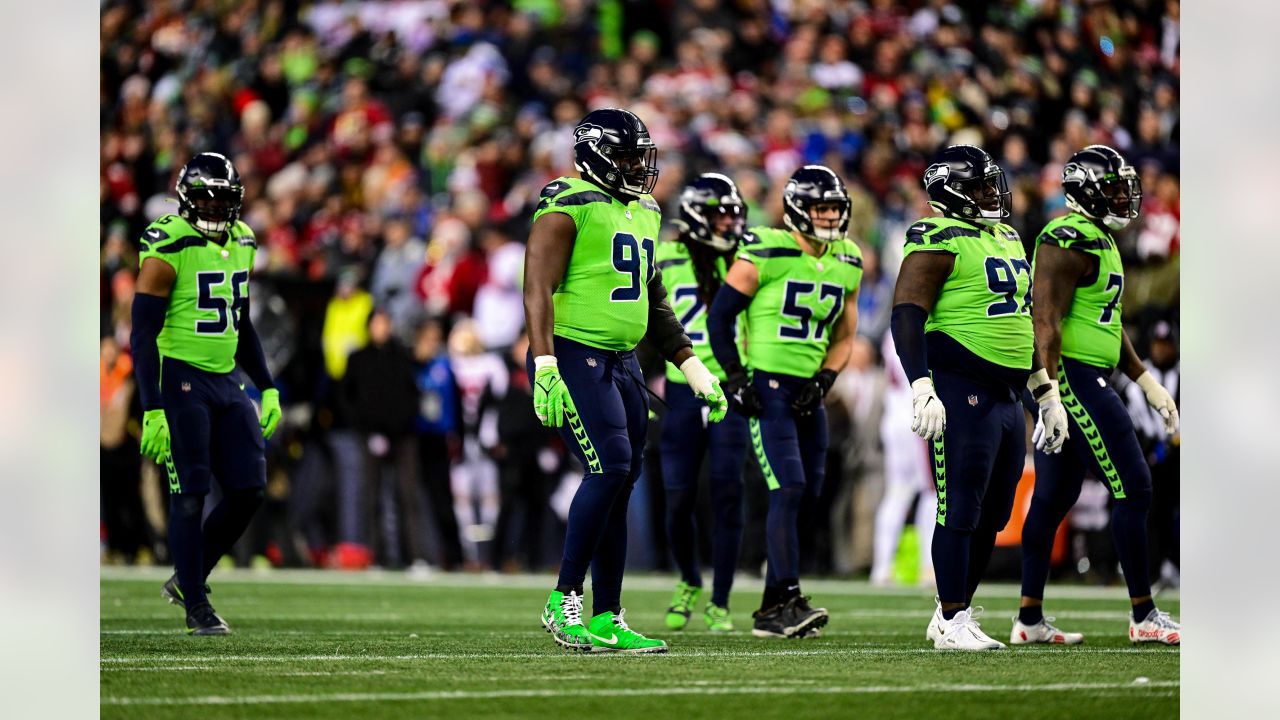 Postcast: Seattle Seahawks continue downward spiral in 21-13 loss to San  Francisco 49ers, Locked On Seahawks