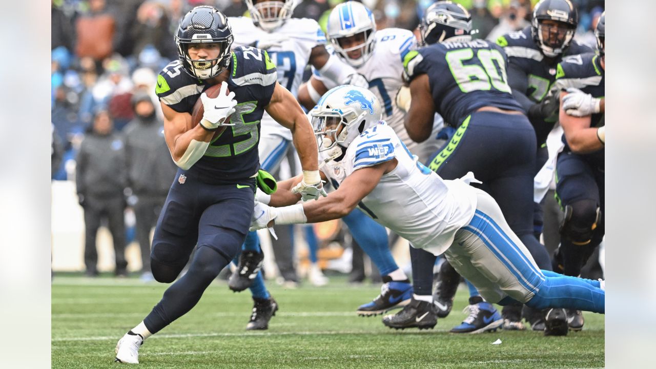 SEAHAWKS: Seattle erupts for 51 points in win over Lions