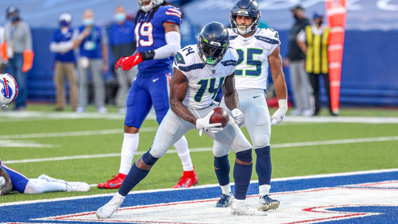 Seahawks mailbag: Looking ahead to the 2021 salary cap and back at the 2020  draft