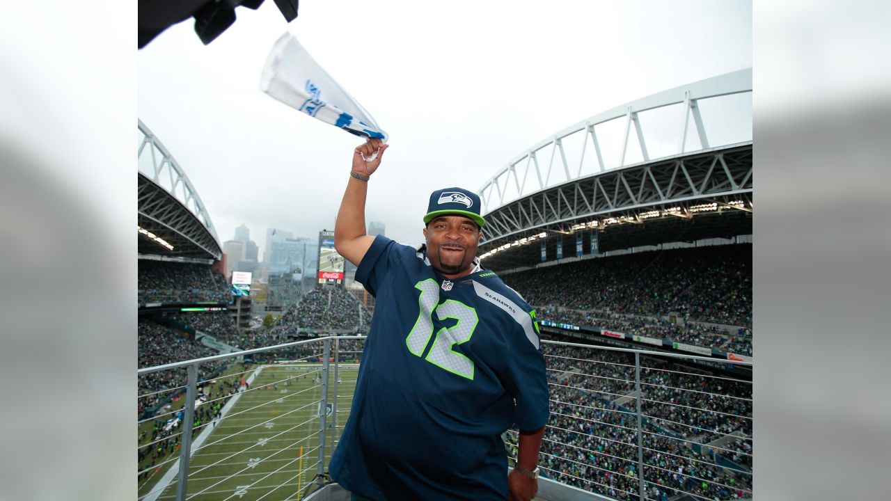 Seahawks choose the Boz to raise the flag? Really?