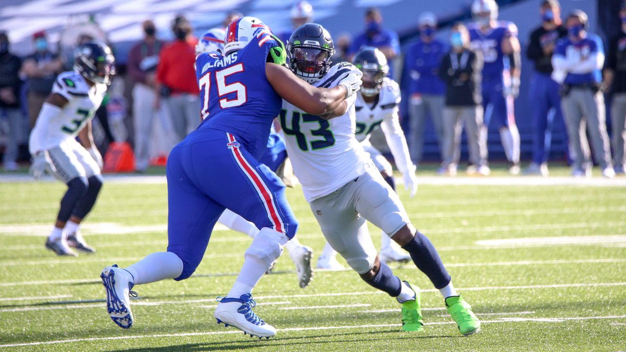 Seahawks' defense goes bust in 44-34 loss to Bills - The San Diego