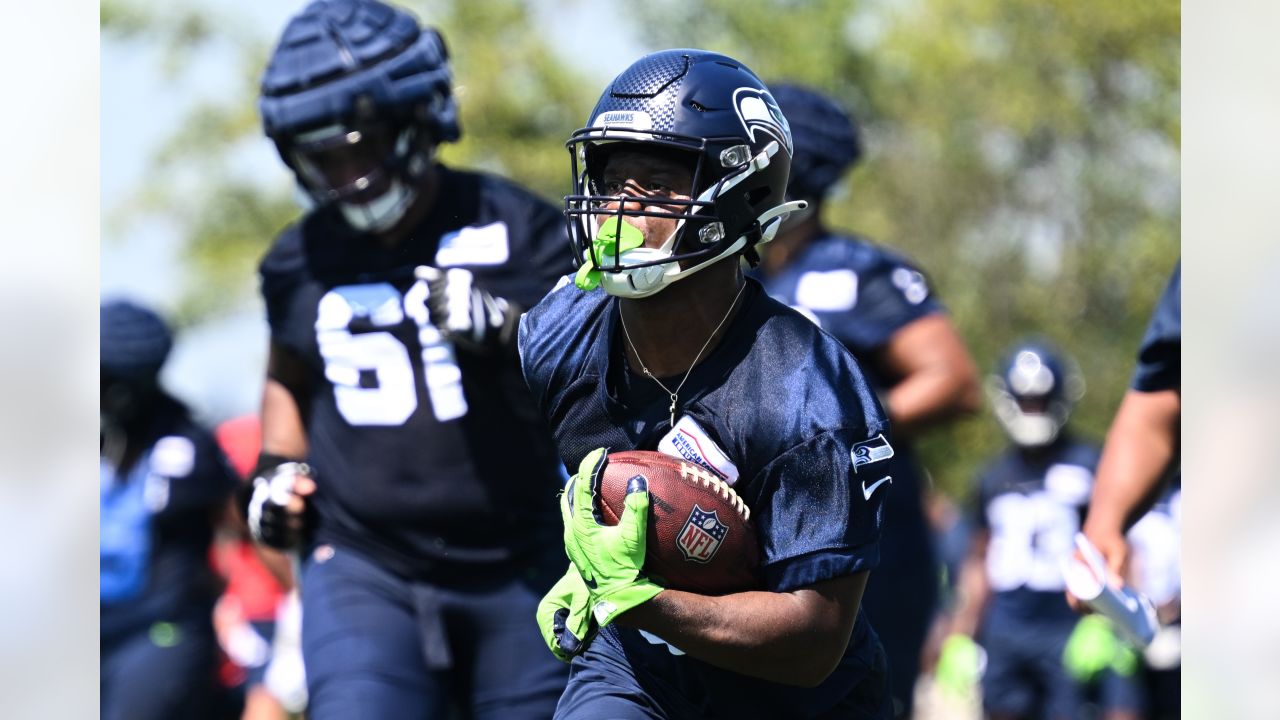 New Seahawks RB Ken Walker III 'a rocket' in first rookie minicamp