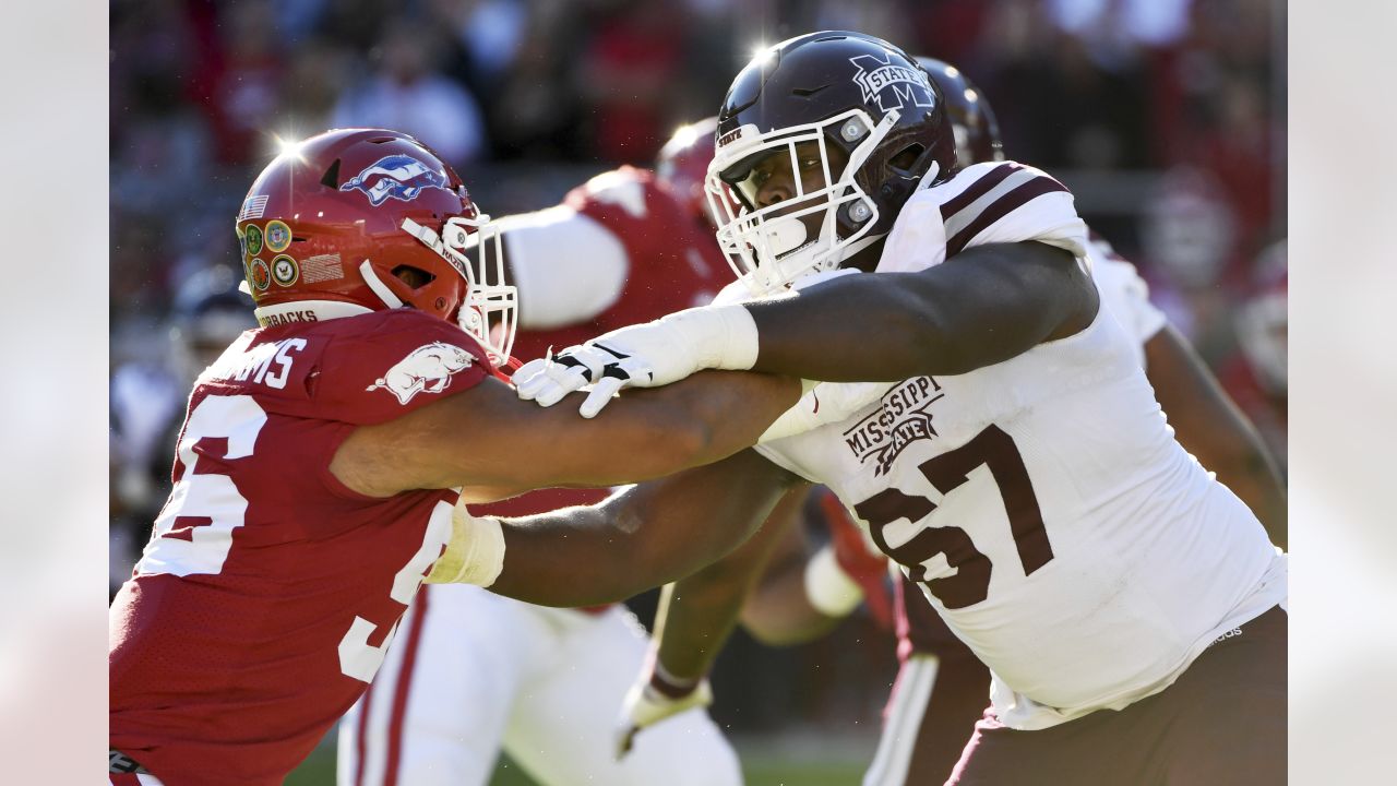 Mississippi State fotball's Charles Cross goes to Seattle with 9th