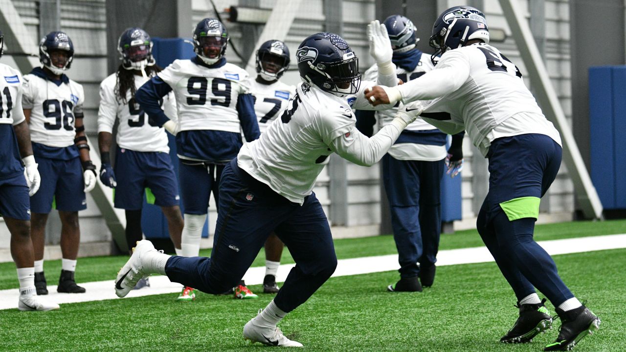 Seattle Seahawks defensive end Jarran Reed (90) walks onto the field during  minicamp Tuesday, June 6, 2023, at the NFL football team's facilities in  Renton, Wash. (AP Photo/Lindsey Wasson Stock Photo - Alamy