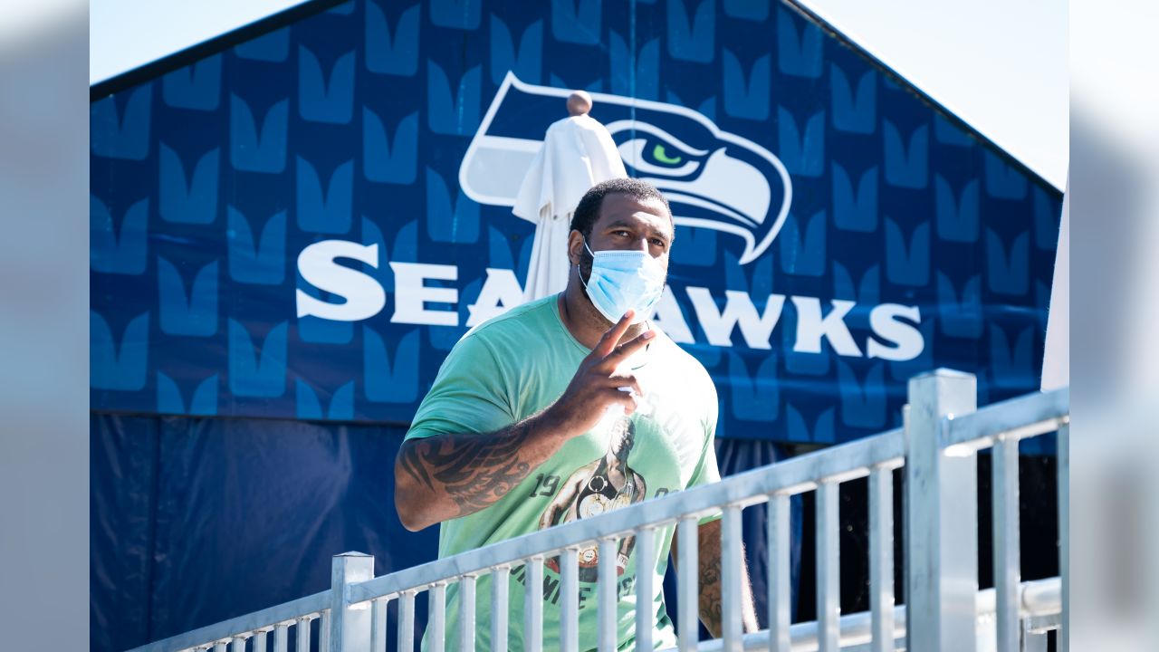 Build with Bobby': As Seahawks star departs, Seattle VC firm