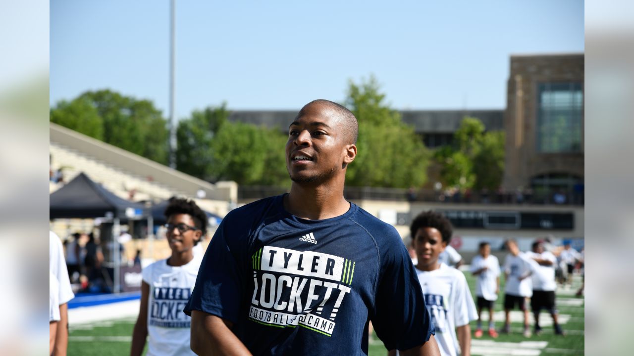 Seahawks Receiver Tyler Lockett Hosts Youth Football Camp In Hometown