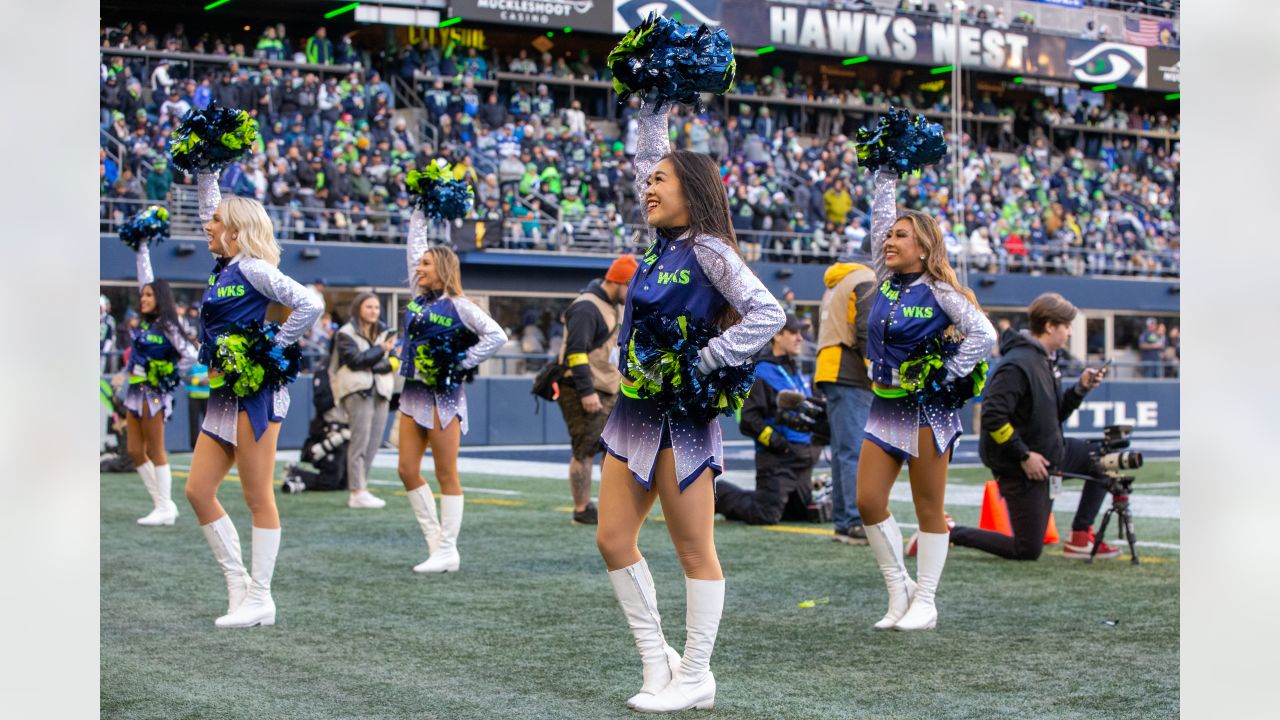 Seahawks GameCenter: Live updates, how to watch, stream, listen to