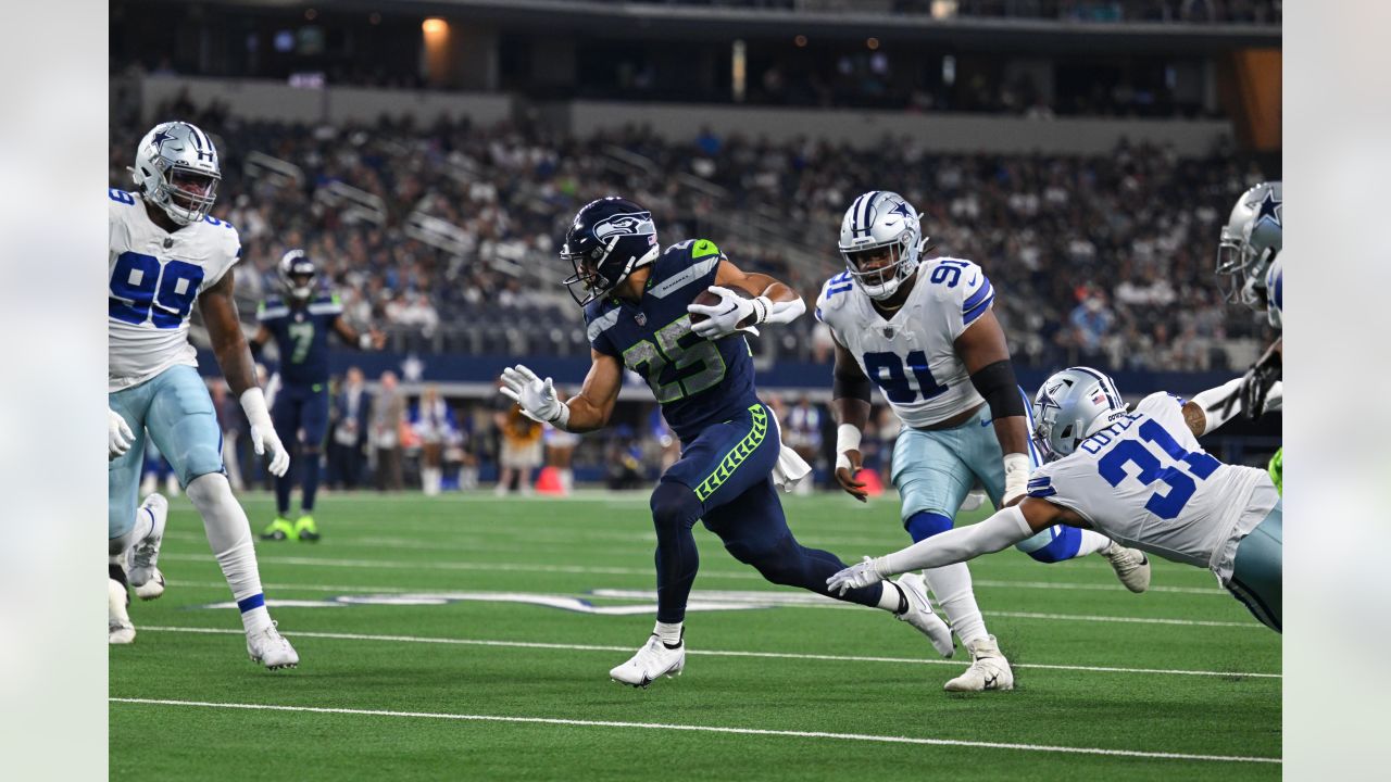 Lock has TD, 3 picks in Seahawks' preseason loss to Cowboys - The Columbian