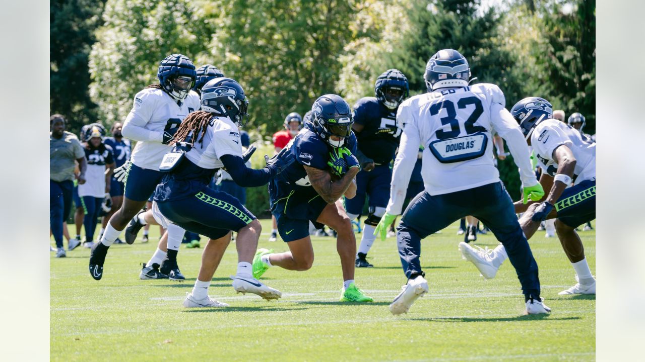 Seattle Seahawks cornerback Michael Jackson signs autographs for fans  during the NFL football team's training camp, Thursday, July 27, 2023, in  Renton, Wash. (AP Photo/Lindsey Wasson Stock Photo - Alamy