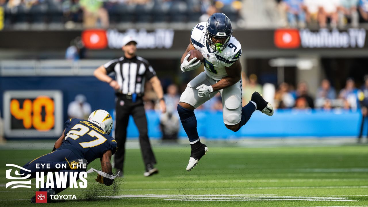 Seahawks RB Kenneth Walker III sidelined after 'procedure' for