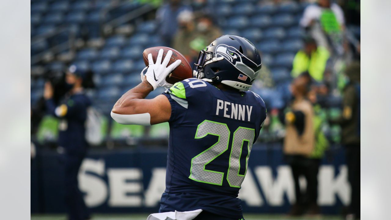 Fantasy Football Week 8 Tips: Lineup Advice, Trade Targets And Roster Adds