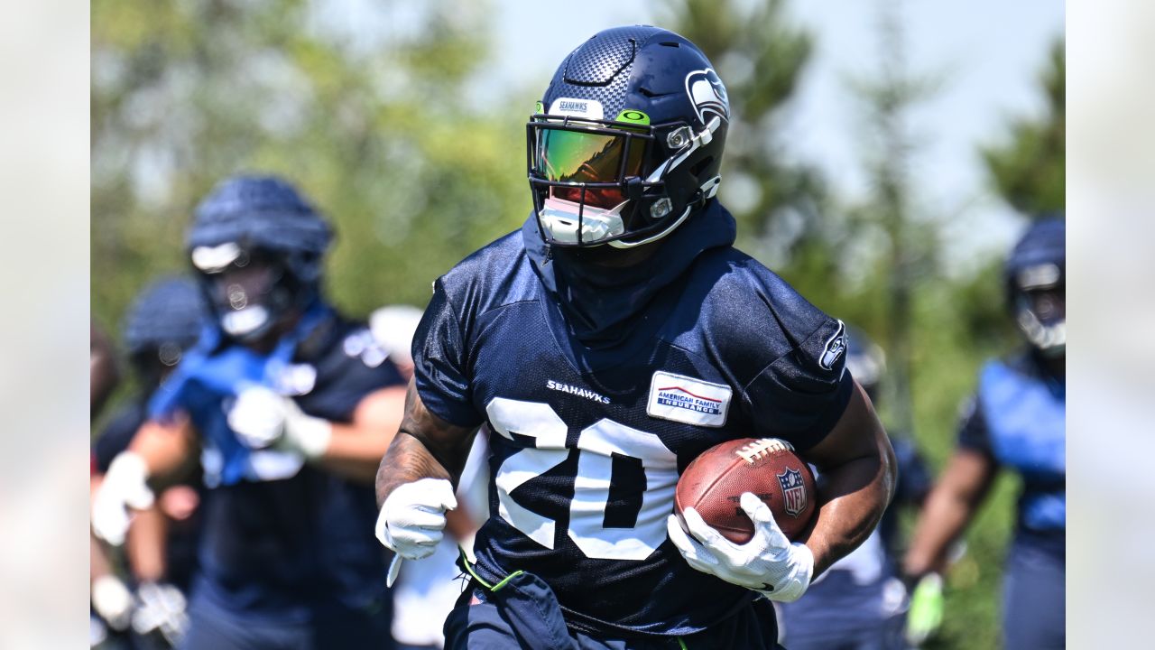 New Seahawks RB Ken Walker III 'a rocket' in first rookie minicamp