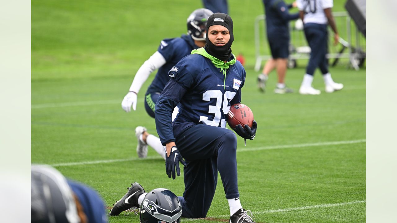 K.J. Wright's observations of Seahawks' 2022 rookie class - Seattle Sports