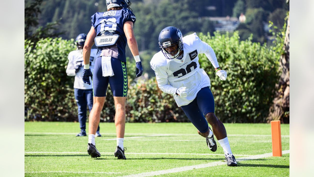 Seahawks-Rams injury report: Ken Walker, Damien Lewis, Boye Mafe  limited/out - Field Gulls