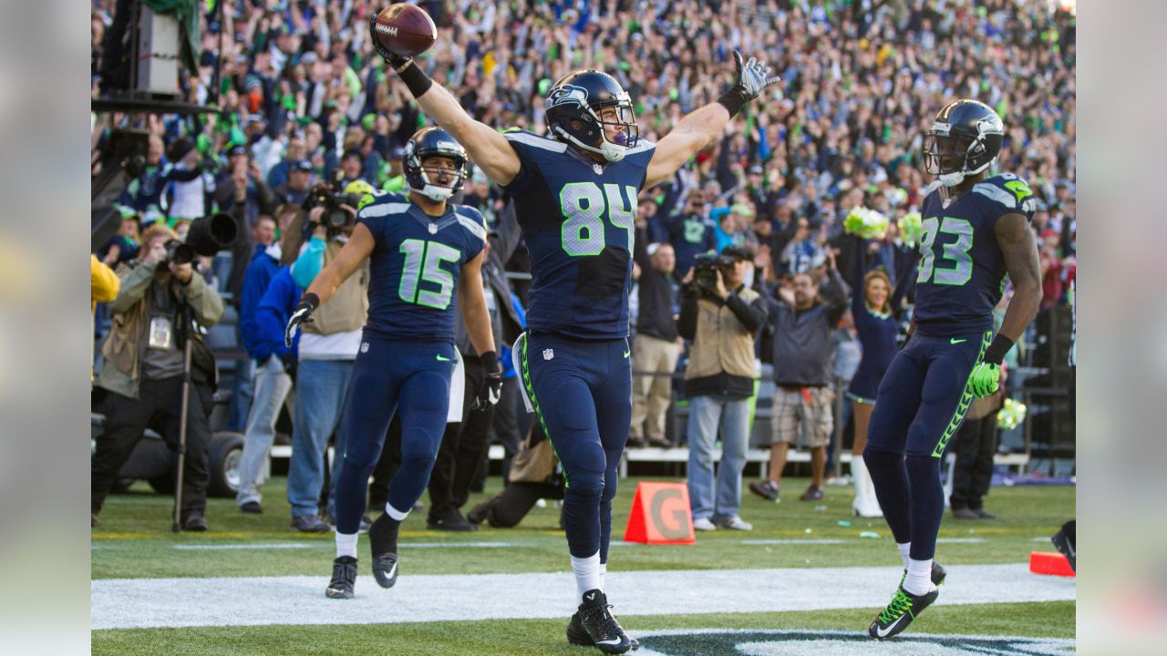 Seattle Seahawks looking for answers at tight end after losing Anthony McCoy  to Achilles tear 