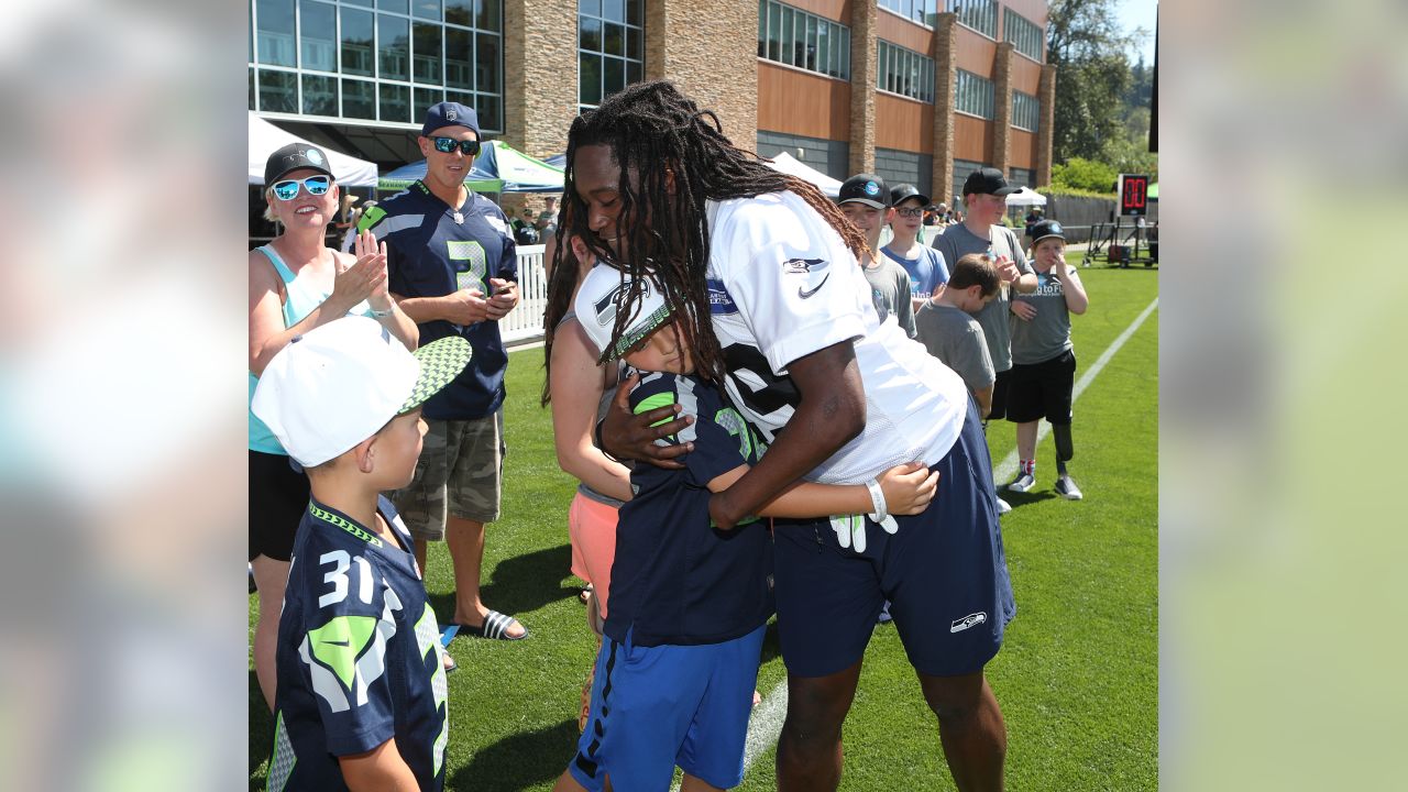 Shaquem Griffin finds comfort in new position, but will it lead to