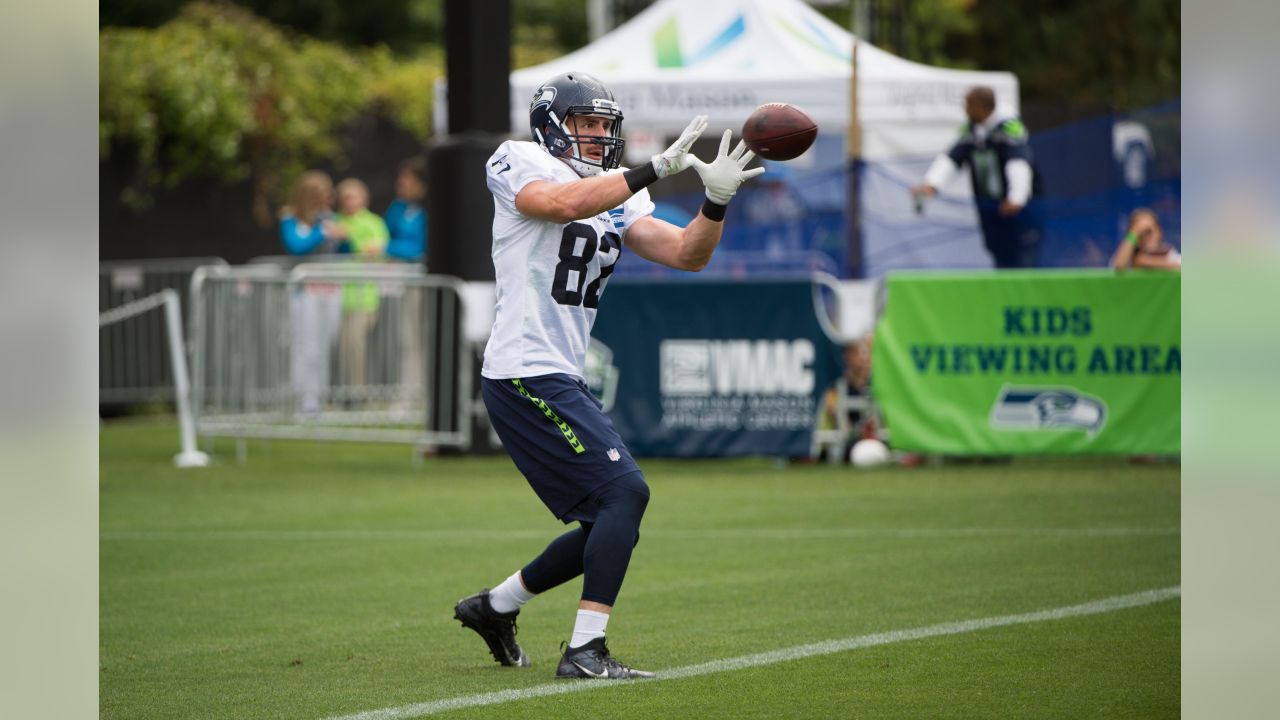 Seahawks activate TE Jimmy Graham, another step in recovery