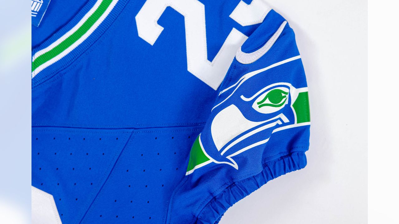 Seahawks unveil 90s throwback uniforms – KIRO 7 News Seattle