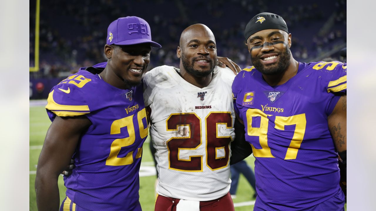 Adrian Peterson announces shock career move as NFL legend begins new season  without a team