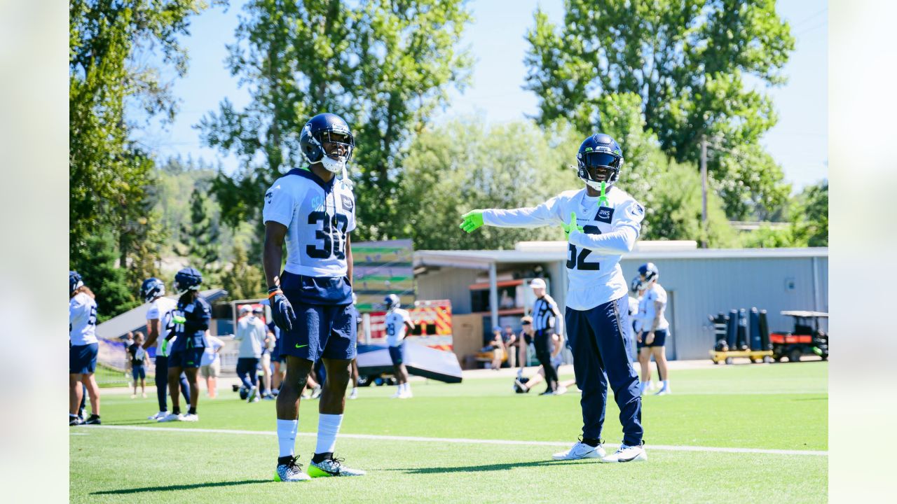 Seahawks camp: Boye Mafe, defense take big strides in mock game despite  injuries - The Athletic