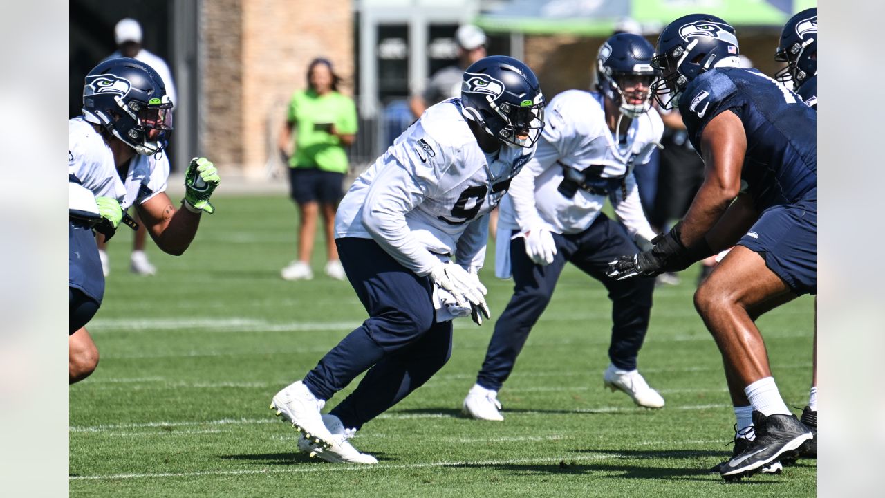 Rashaad Penny Out With COVID-19 & Injury Updates Ahead Of The