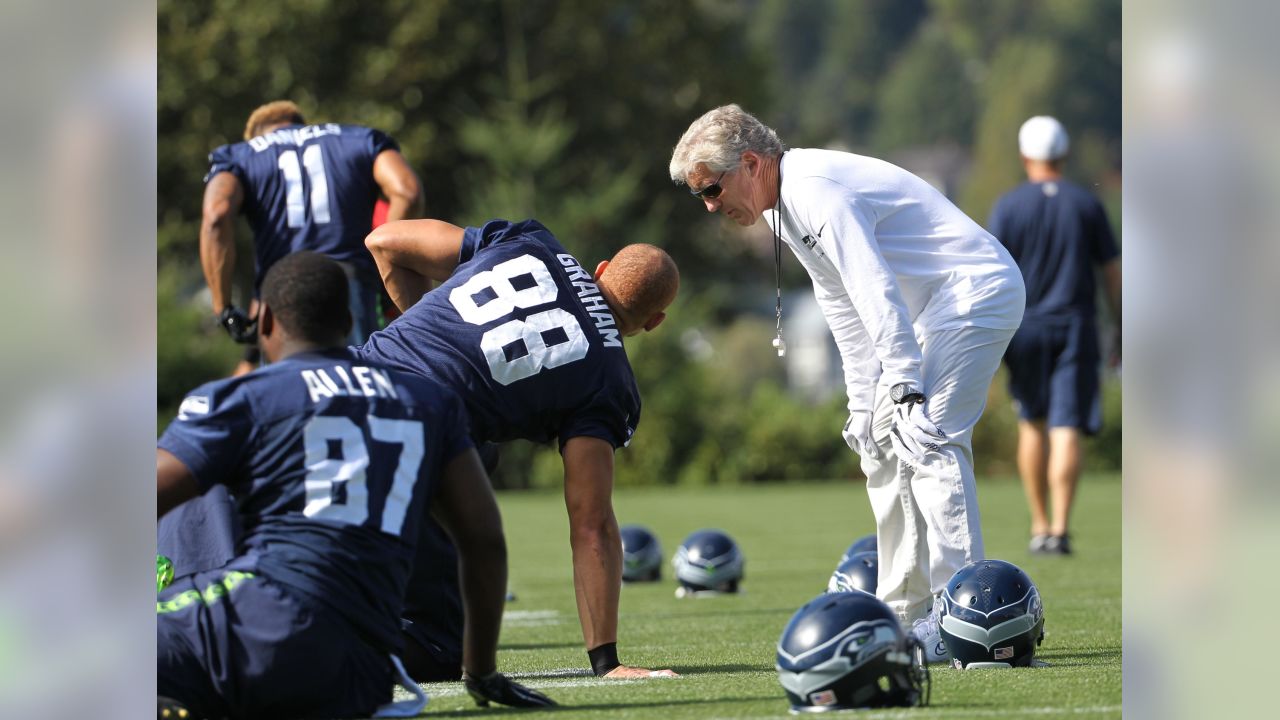 Seahawks defensive coordinator Kris Richard confident of good resolution to Kam  Chancellor holdout