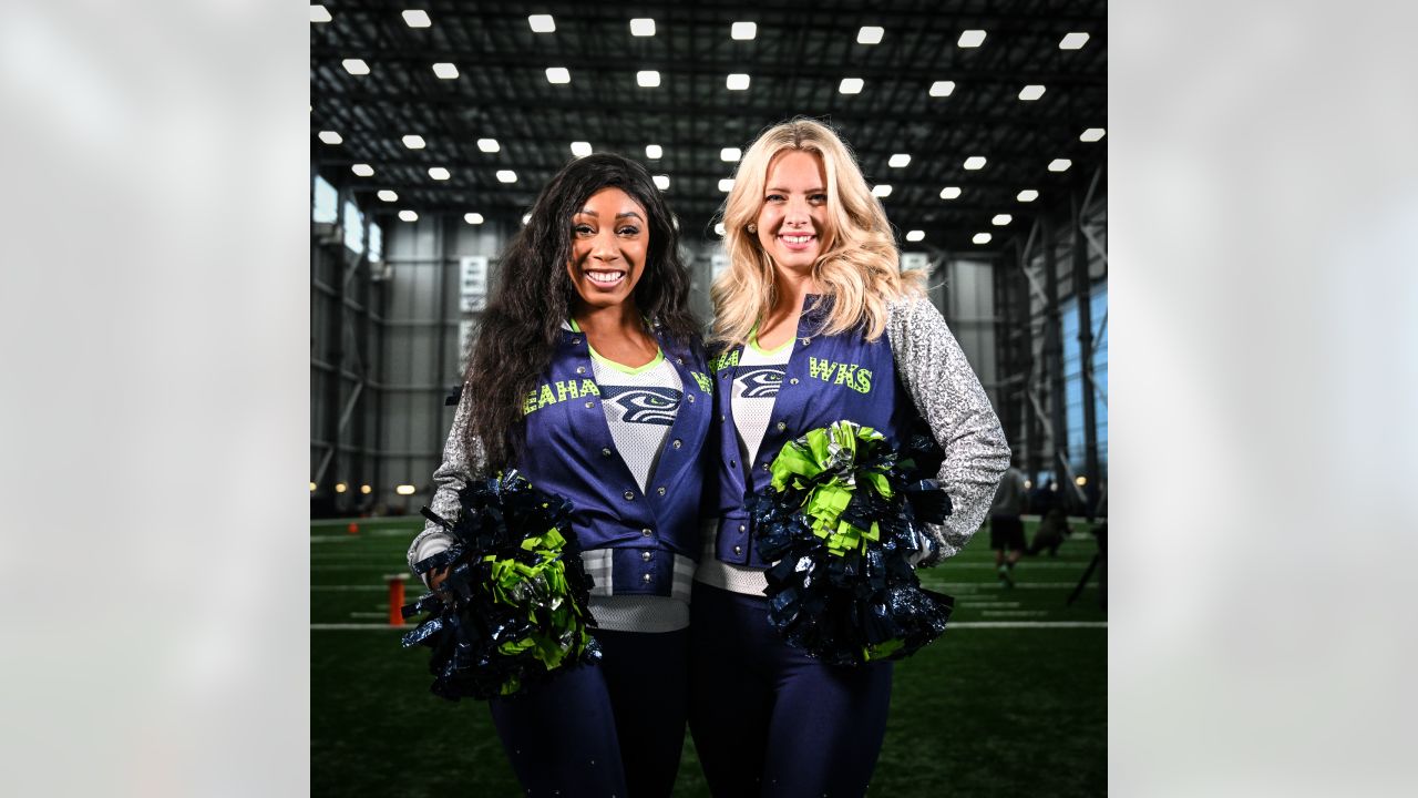 Jackie & Victoria participate in the Seahawks Media & Influencer