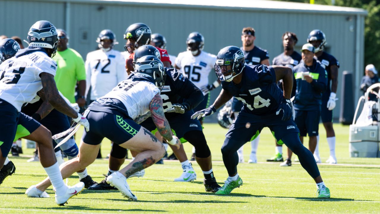 Seattle's DeShawn Shead again a starter, this time at CB