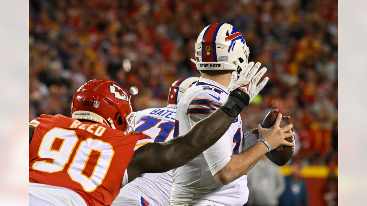 Buffalo Bills' Josh Allen hopes to 'hunker something down' on