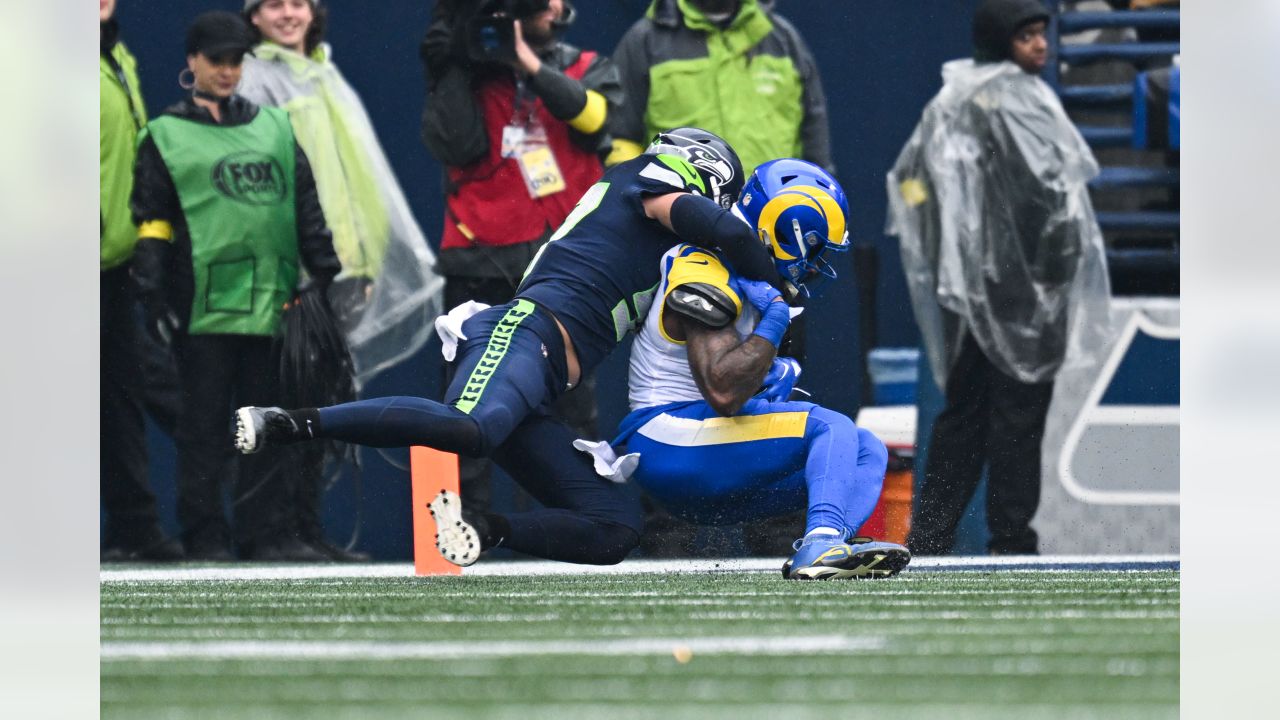Post-Game Reaction Show: Seahawks playoff hopes take big hit with