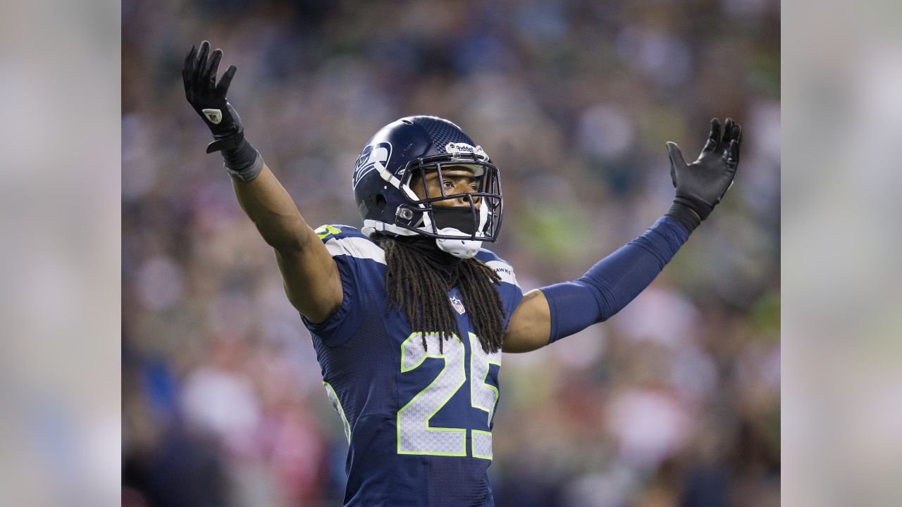 Seattle Seahawks Cornerback Richard Sherman 25 Editorial Stock Photo -  Stock Image