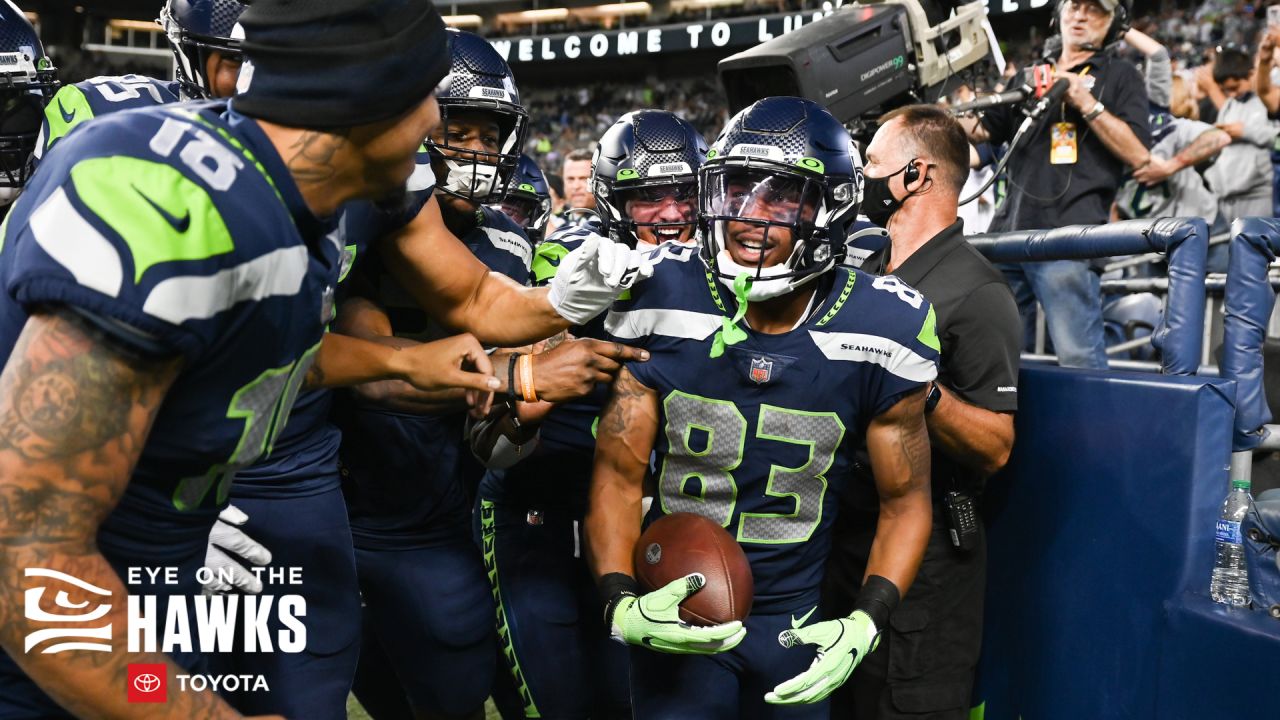 Dakoda Shepley Brings Versatility, Unexpected Star Power to Seattle  Seahawks - Sports Illustrated Seattle Seahawks News, Analysis and More