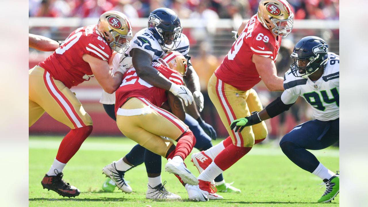 Instant Lookback: DK Metcalf Lunges In End Zone For Seahawks First  Touchdown Of The Day