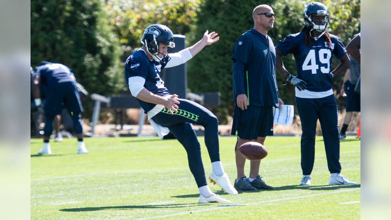 Seattle Seahawks - For the third straight year, Russell Wilson, Bobby Wagner  and Neiko Thorpe were named #Seahawks captains! >> shwks.com/frval