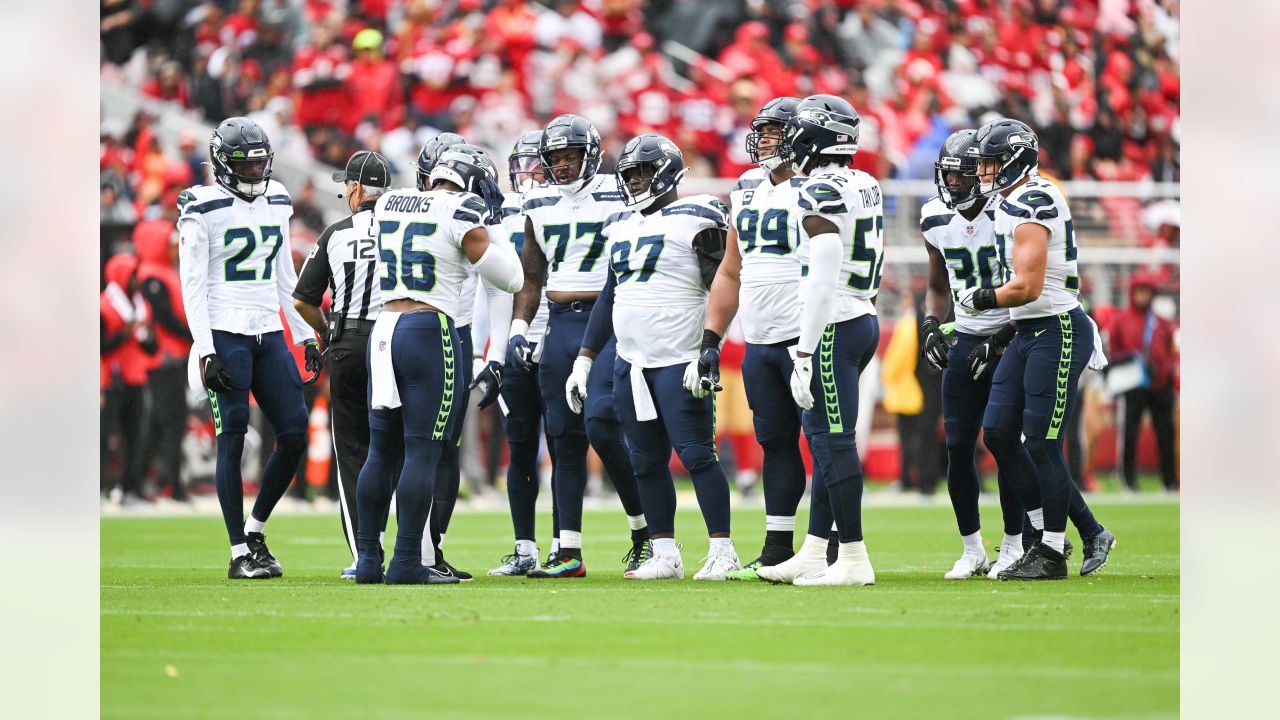 Seattle Seahawks cornerback Tariq Woolen (27) defends against the San  Francisco 49ers during an NFL football game, Sunday, Sept. 18, 2022 in  Santa Clara, Calif. (AP Photo/Lachlan Cunningham Stock Photo - Alamy