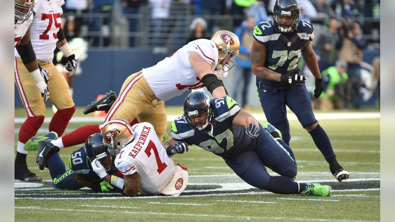 20,848 49ers V Seahawks Stock Photos, High-Res Pictures, and Images - Getty  Images