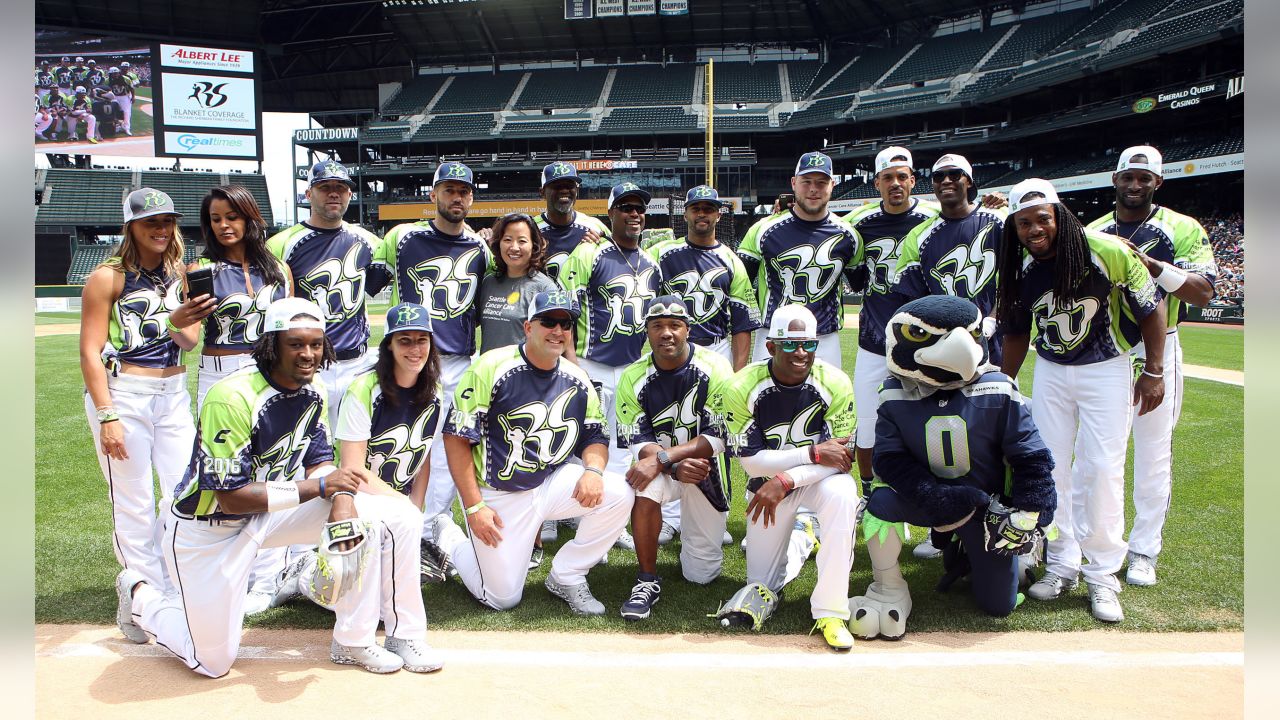 Richard sherman sales softball jersey