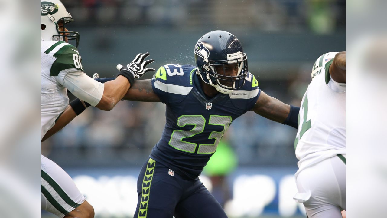 Seattle Seahawks' Marcus Trufant before the NFL preseason football game  against Green Bay Packers Saturday, Aug. 21, 2010, in Seattle. (AP  Photo/John Froschauer Stock Photo - Alamy