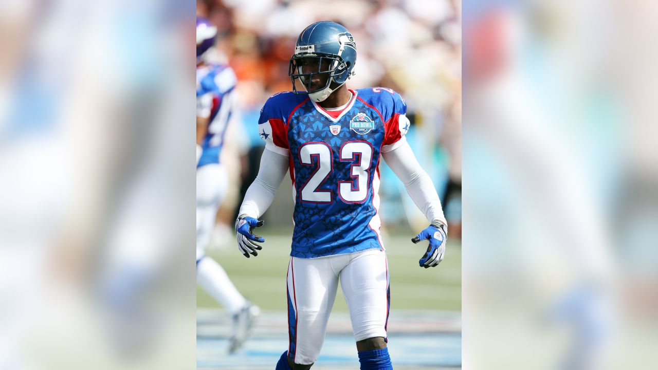 Seattle Seahawks' Marcus Trufant before the NFL preseason football game  against Green Bay Packers Saturday, Aug. 21, 2010, in Seattle. (AP  Photo/John Froschauer Stock Photo - Alamy