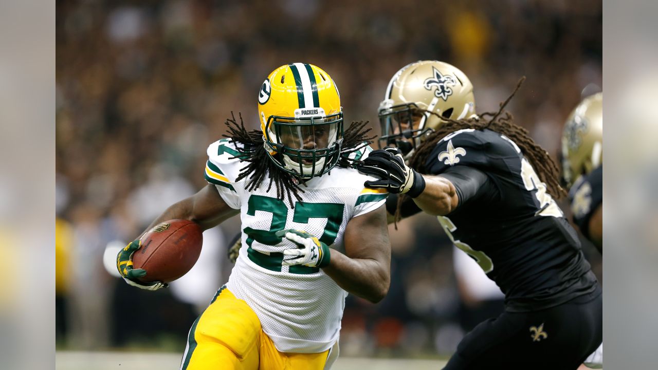 Seattle Seahawks running back Eddie Lacy's garage sale is underway!