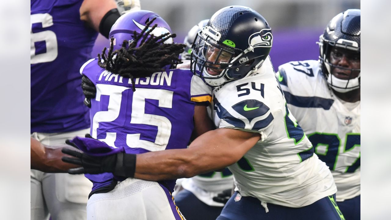 Seahawks overcome bumpy start with big second half to beat Vikings in  preseason opener